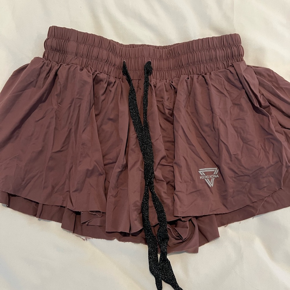 Keiki Kona Women's Shorts in Brown XS